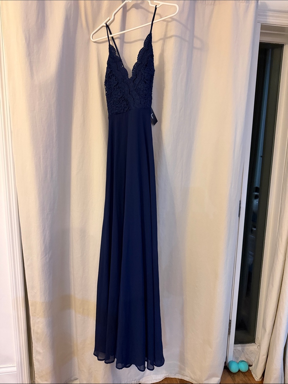 Lulu's Navy Lace V-Neck Spaghetti Strap Maxi Dress